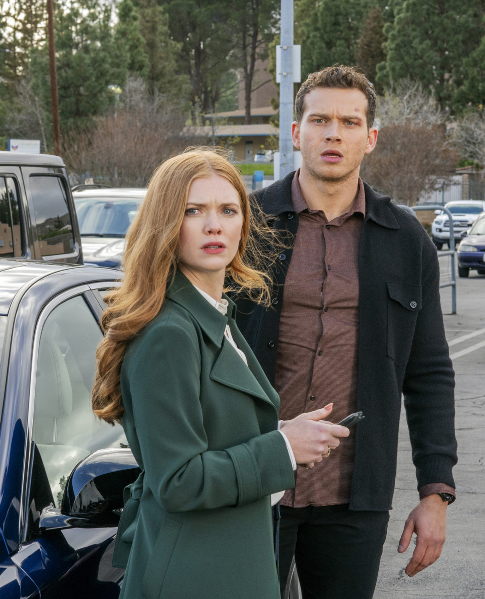 9-1-1: L-R: Guest star Megan West and Oliver Stark in the “First Responders” episode of 9-1-1 airing Monday, May 3 (8:00-9:00 PM ET/PT) on FOX. CR: Jack Zeman /FOX. © 2021 FOX Media LLC.