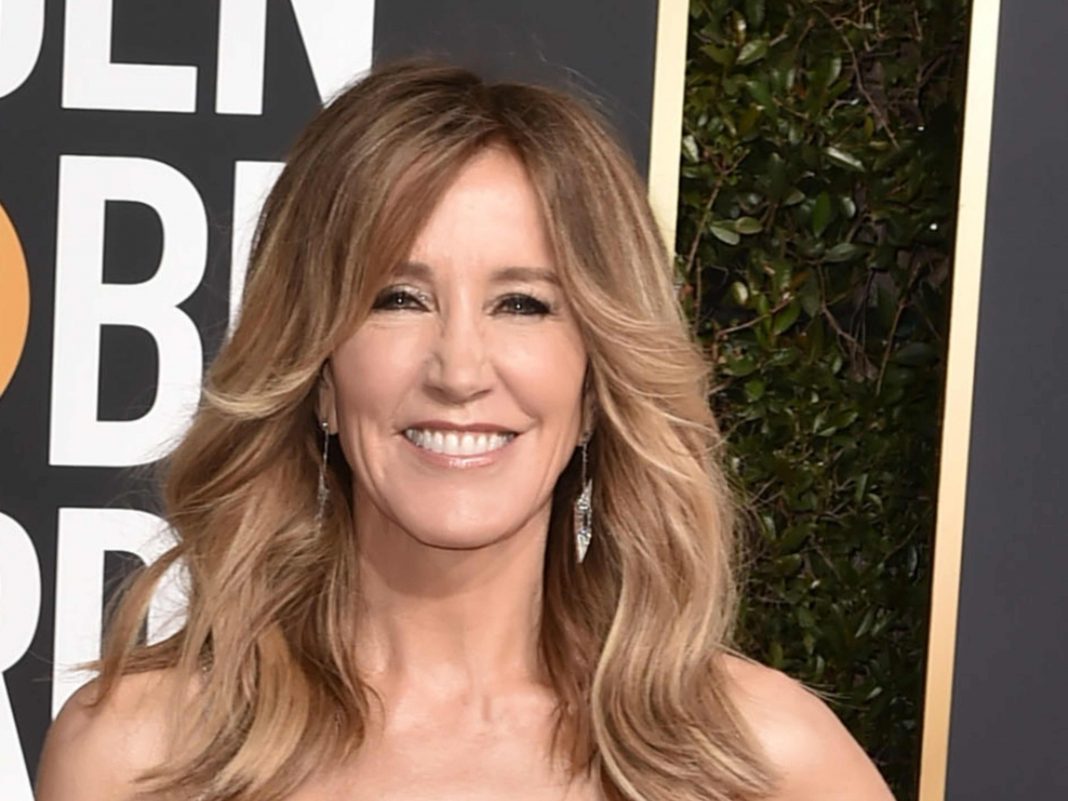 felicity-huffman-gettyimages-1090855806-1-352679